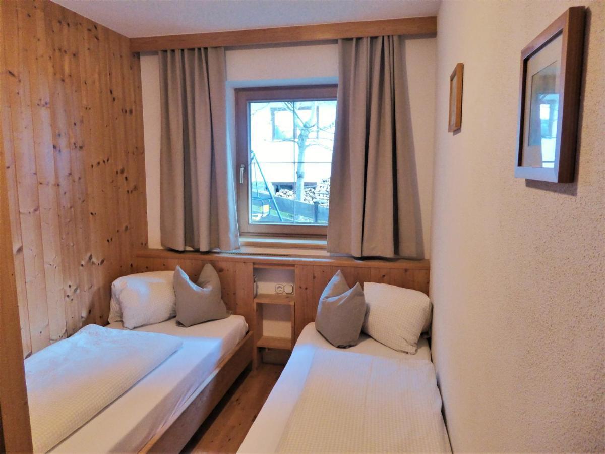 Alpbacher Appartementhaus Johannes エクステリア 写真