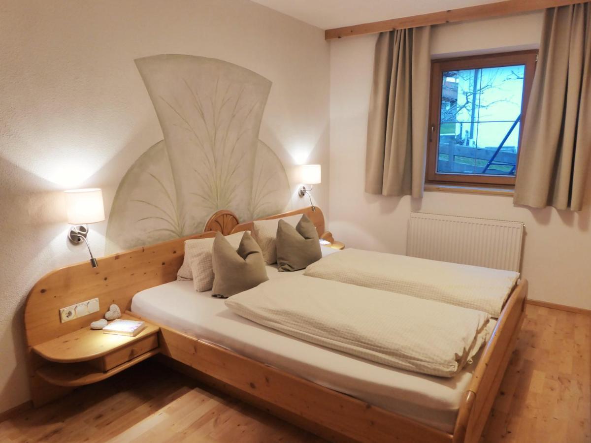 Alpbacher Appartementhaus Johannes エクステリア 写真