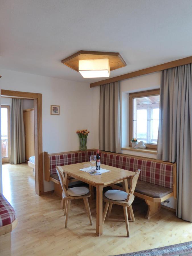 Alpbacher Appartementhaus Johannes エクステリア 写真