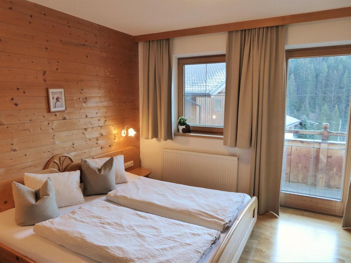 Alpbacher Appartementhaus Johannes エクステリア 写真