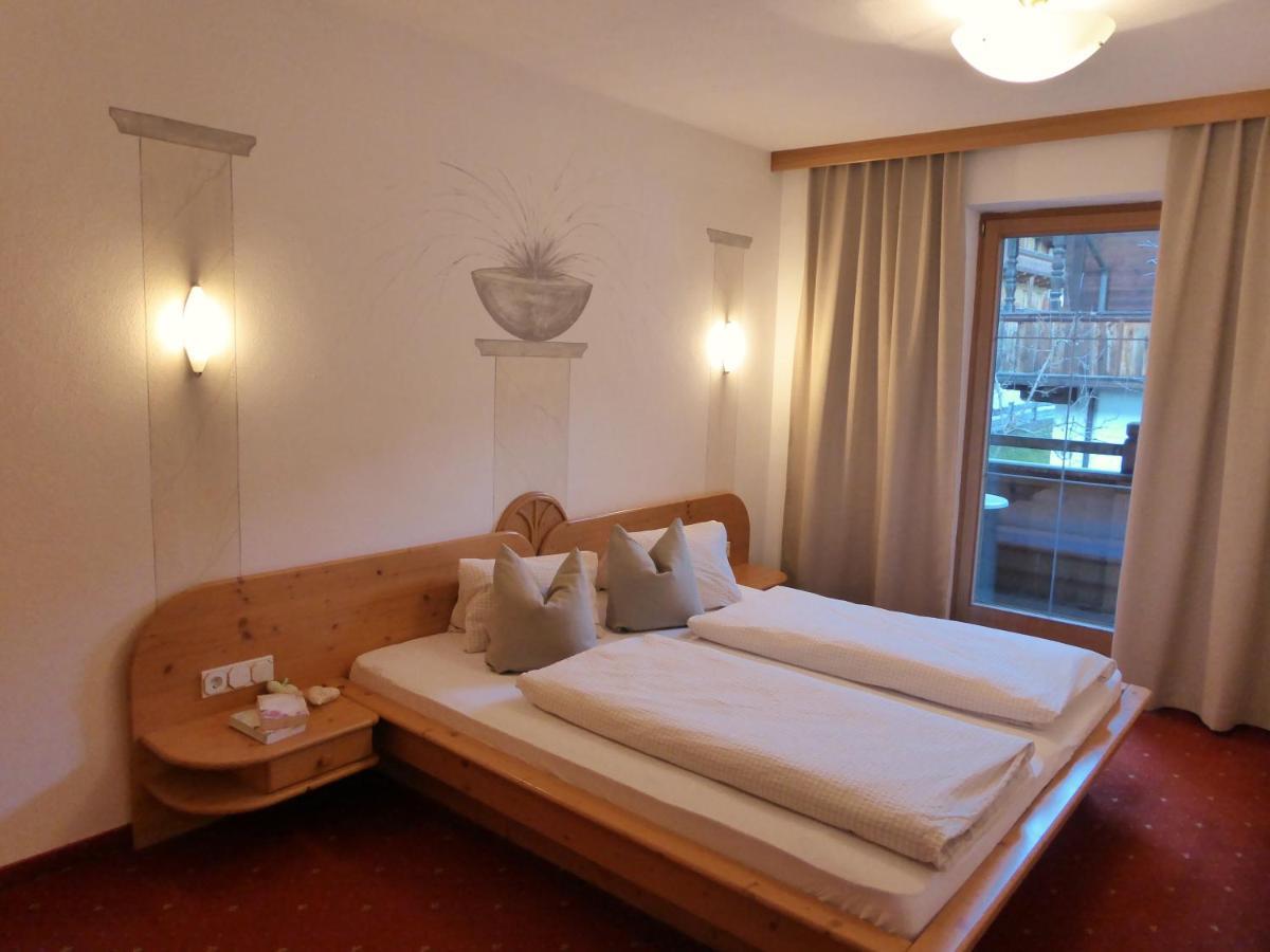 Alpbacher Appartementhaus Johannes エクステリア 写真