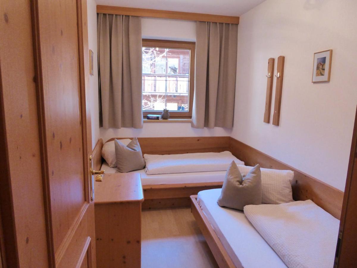Alpbacher Appartementhaus Johannes エクステリア 写真