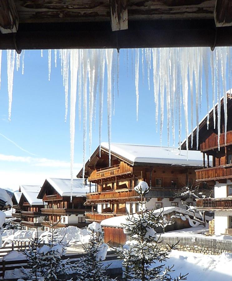Alpbacher Appartementhaus Johannes エクステリア 写真